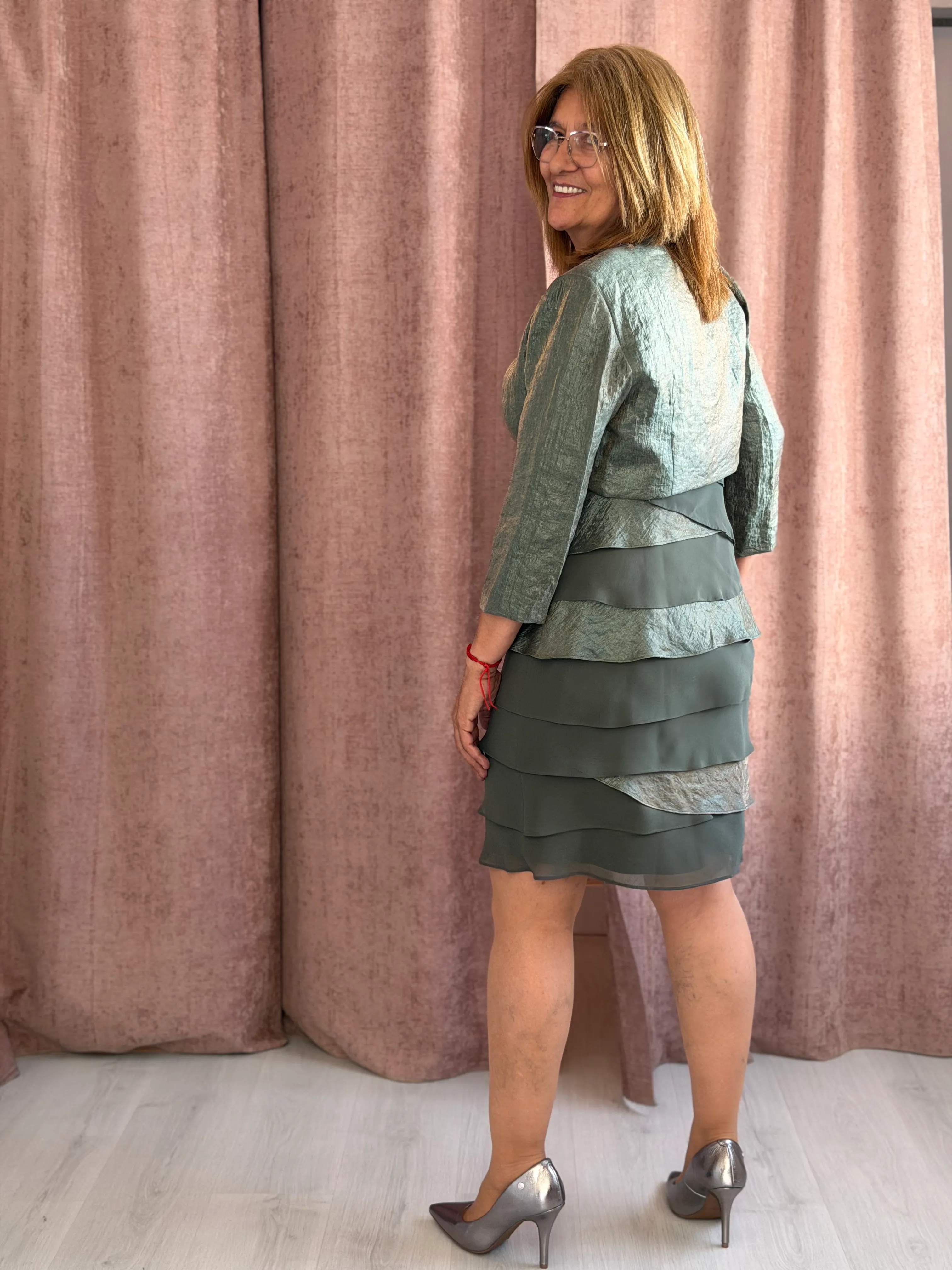 Vestido verde con torerita-102 - Imagen 3