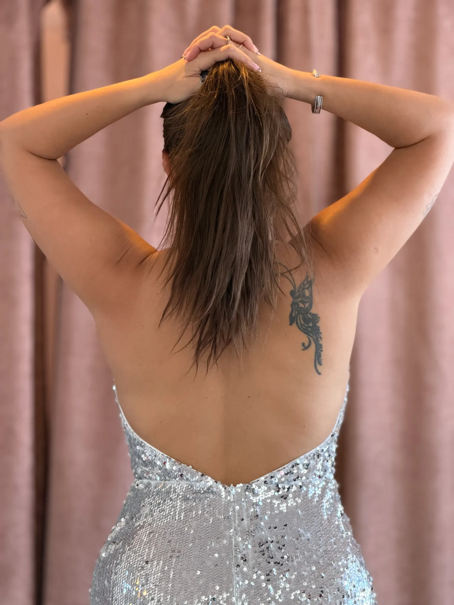 Vestido plateado con lentejuelas - 033 - Imagen 3