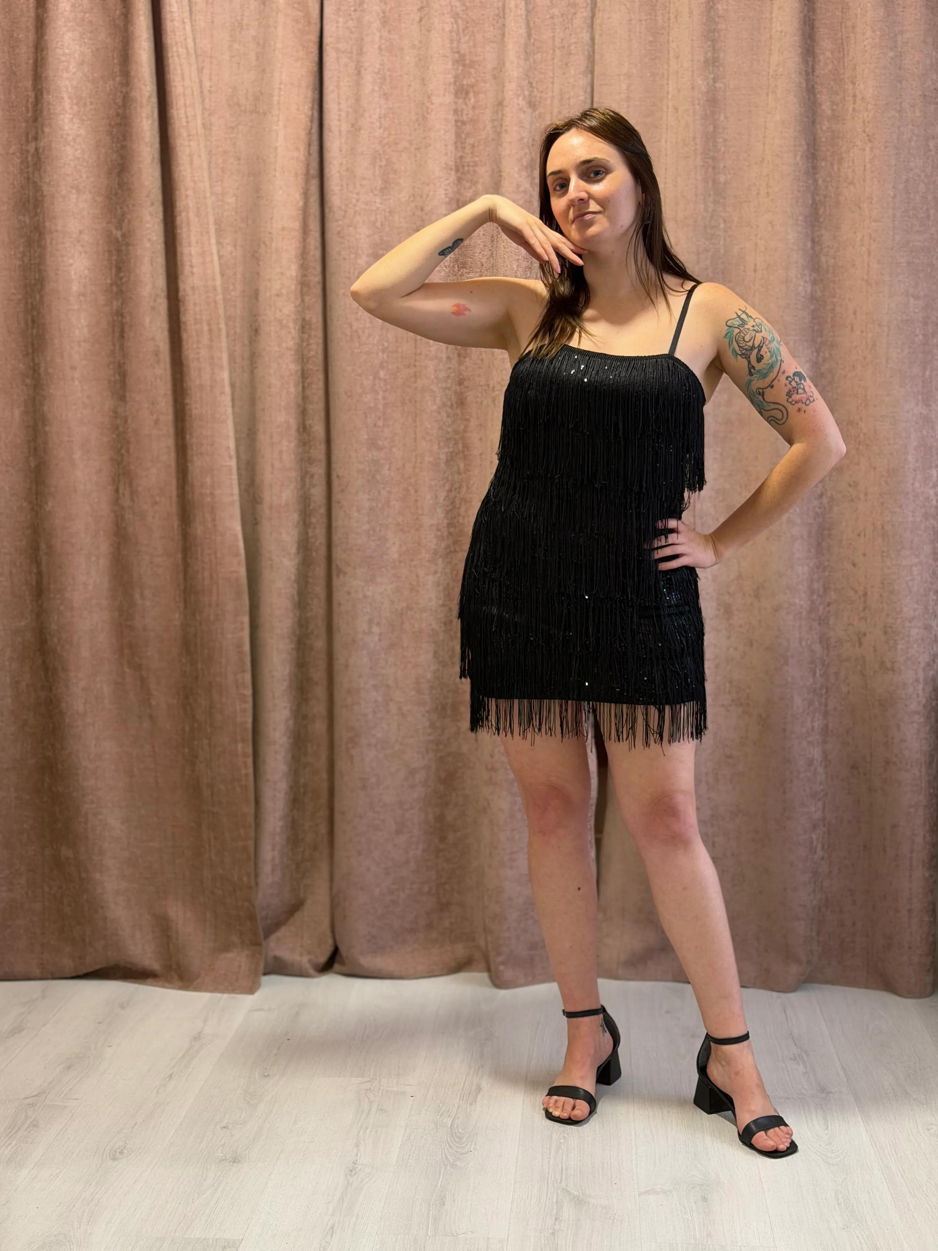 Vestido negro fleco - 104